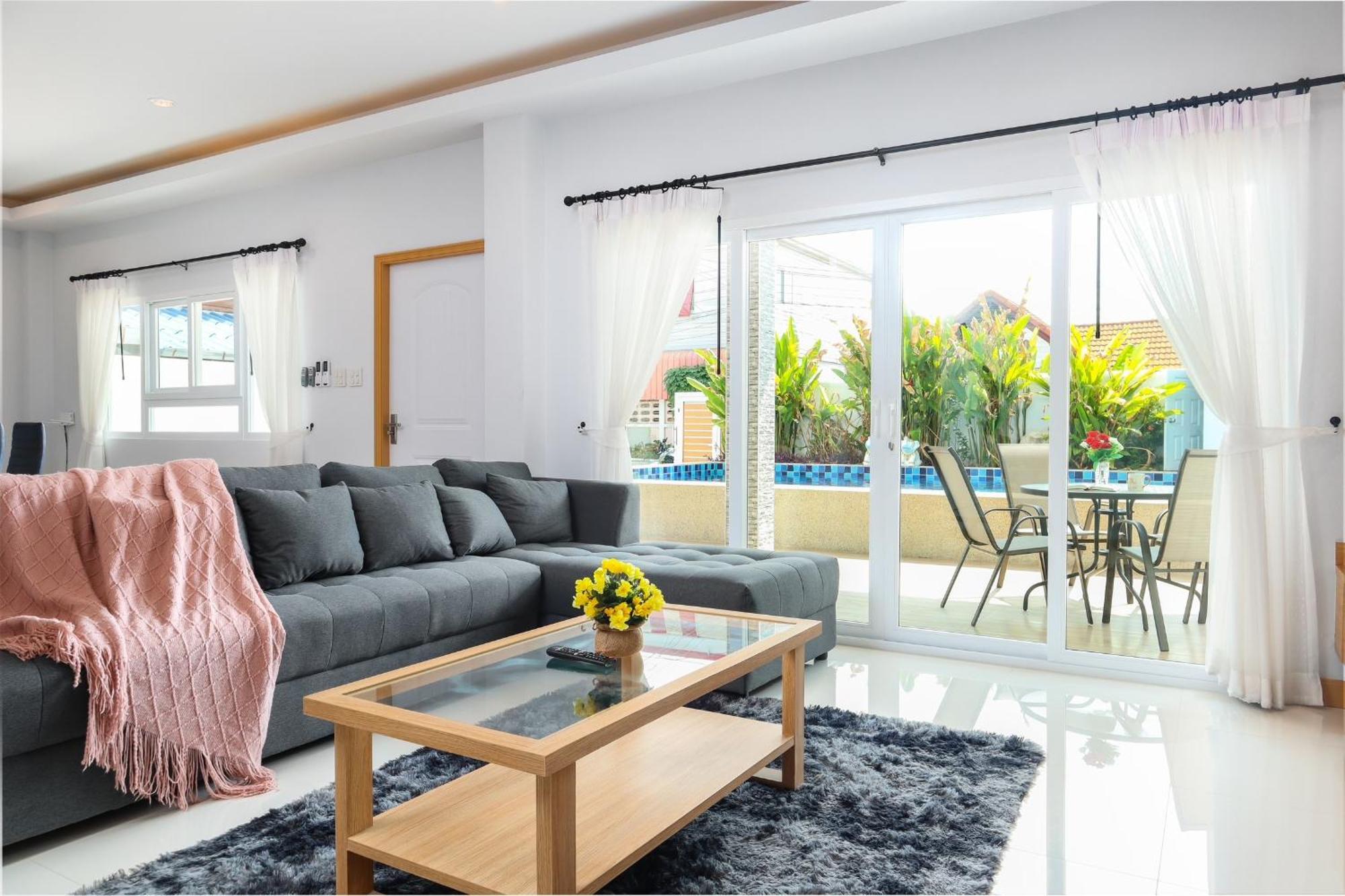 Luxury Villa, 5br 6ba, Private Pool With Jacuzzi Cityhouse54 Villa Pattaya
